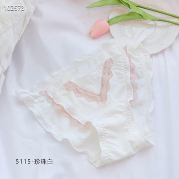A009-日系甜美少女柔軟親膚清涼透氣性感無痕蕾絲內褲 $148