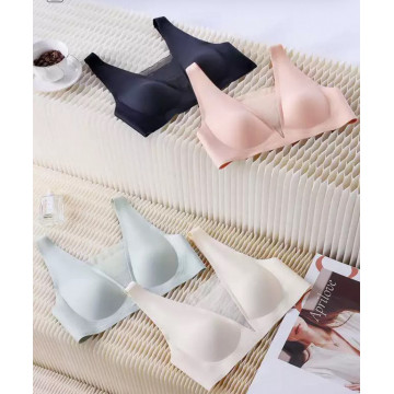 E009-性感深V純慾背心式收副乳防下垂無痕美背內衣 $388