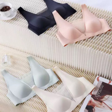 E009-性感深V純慾背心式收副乳防下垂無痕美背內衣 $388